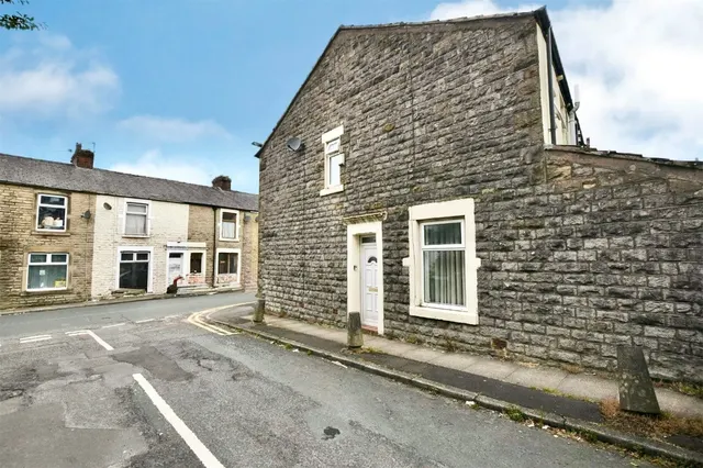 Elswick Street, Darwen, Lancashire, BB3, photo 1