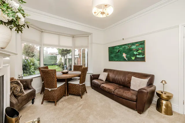 Manor Grove, Benton, photo 3