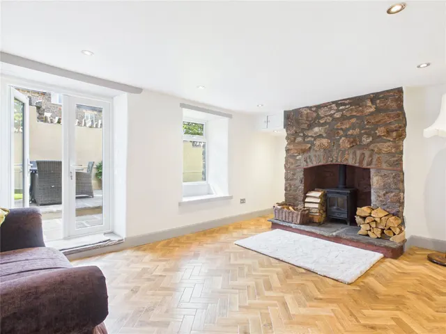 Providence Lane, Long Ashton, BS41, photo 2