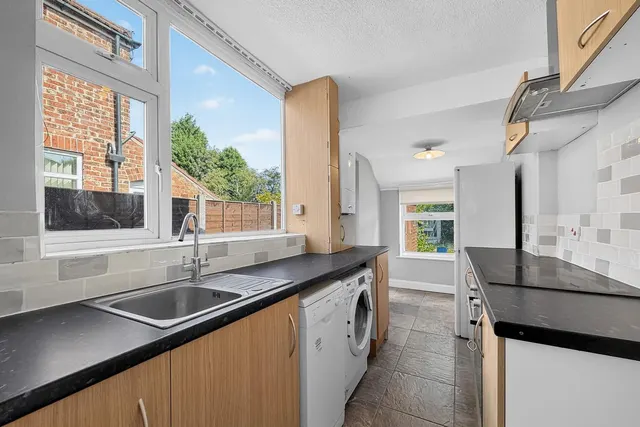 Photo 3 — Crofton Avenue, Timperley WA15 6BZ