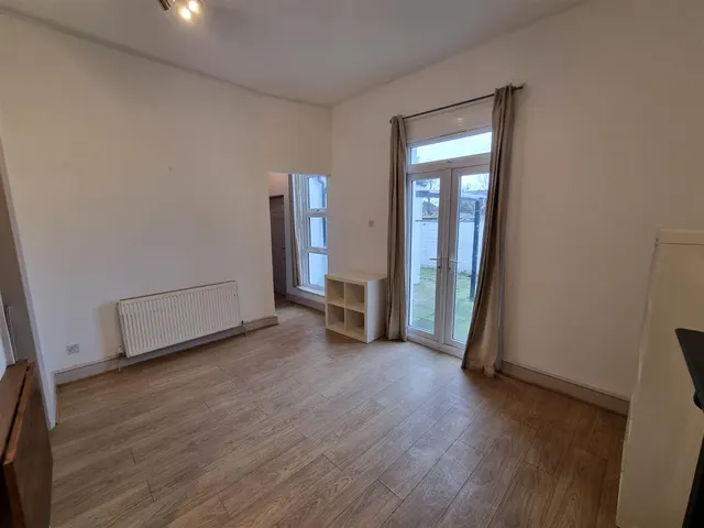 Prince Road, London, SE25, photo 2