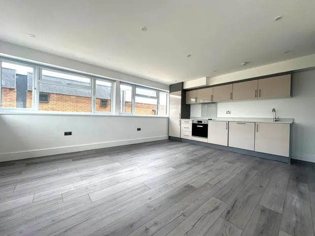 High Street, Swanley BR8, photo 1