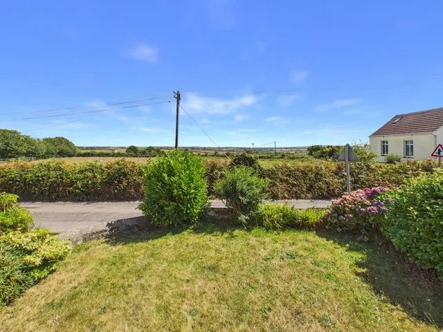 Photo 3 — Penhalvean, Stithians, Redruth