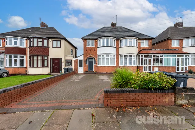 Kingshurst Road, Northfield, Birmingham, B31 2LN, photo 1