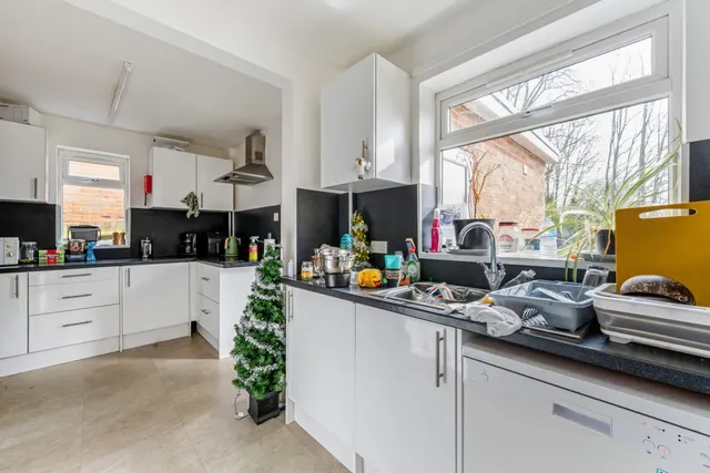Battery Hill, Stanmore, SO22, photo 2