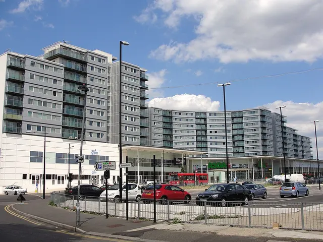 The Blenheim Centre, Hounslow, TW3, photo 1