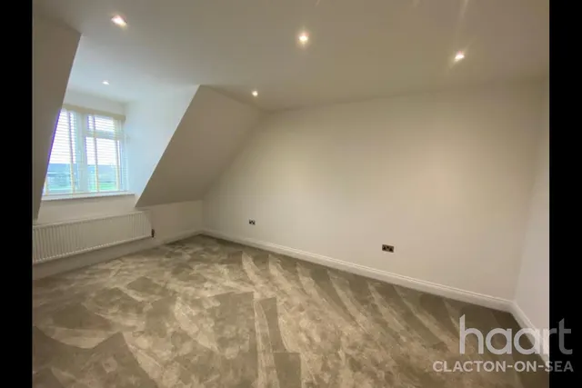 Stone Green Road, CO16, photo 3