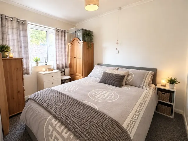 Pagham Road, Bognor Regis, PO21, photo 2