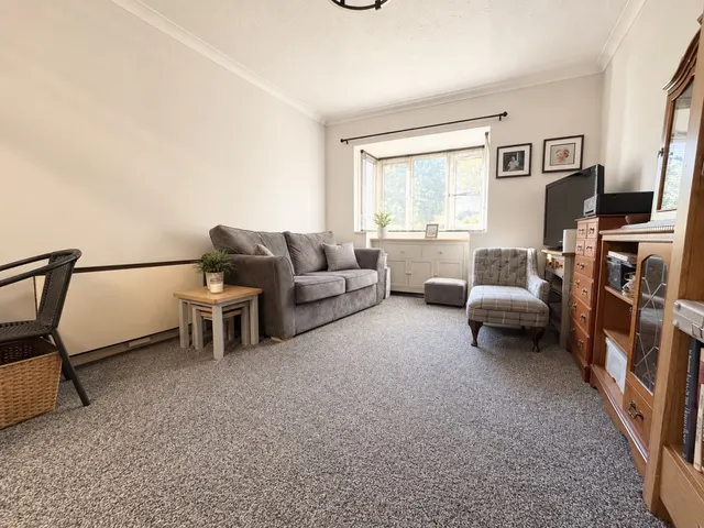 Pagham Road, Bognor Regis, PO21, photo 3
