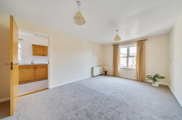 Parsonage Court, Bishops Hull, TA1, photo 3