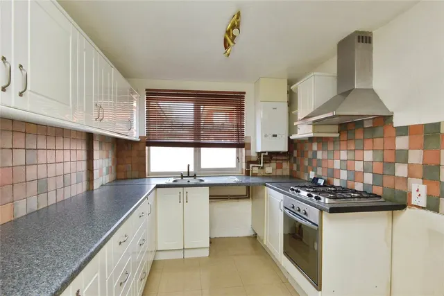 Photo 3 — Tamarisk Court, Walnut Tree, Milton Keynes, Buckinghamshire, MK7