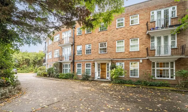 Ashley Road, Epsom, KT18, photo 1