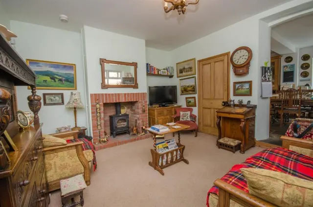 Photo 3 — Buckingham Place, Downend, Bristol, BS16 5TN