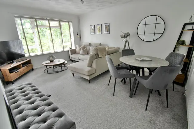 Forest Edge, BH22, photo 2