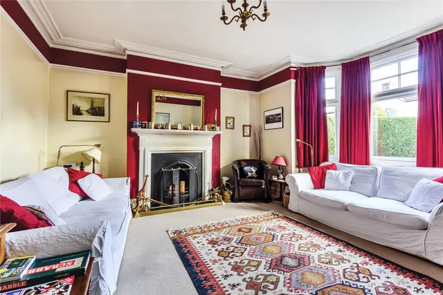 Photo 3 — College Road, Isleworth, TW7 5DR