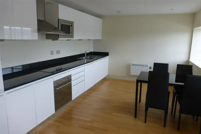 Woodlands, Hayes Point, CF64, photo 3