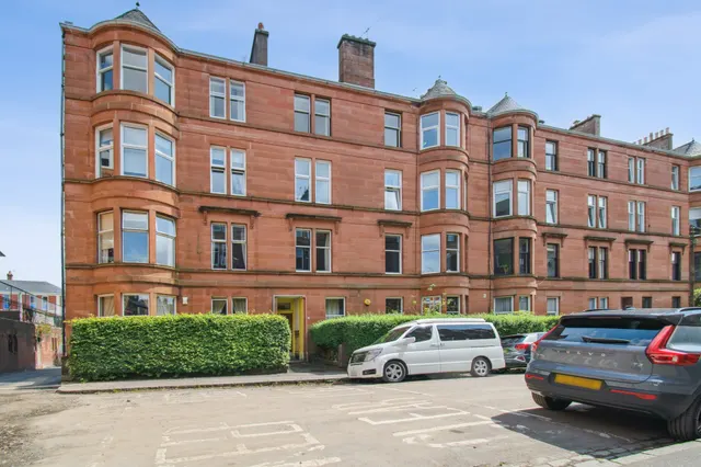 Jedburgh Gardens, Glasgow, G20, photo 1