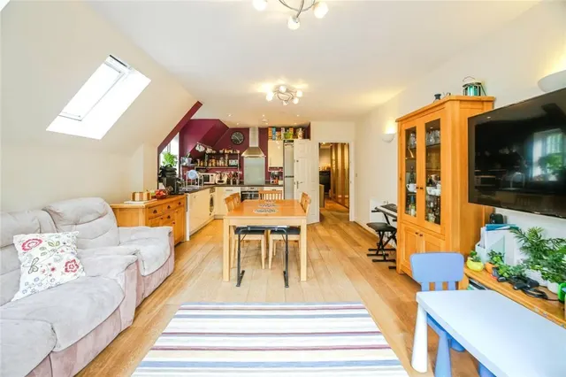 Photo 2 — Foxley Road, Kenley, CR8