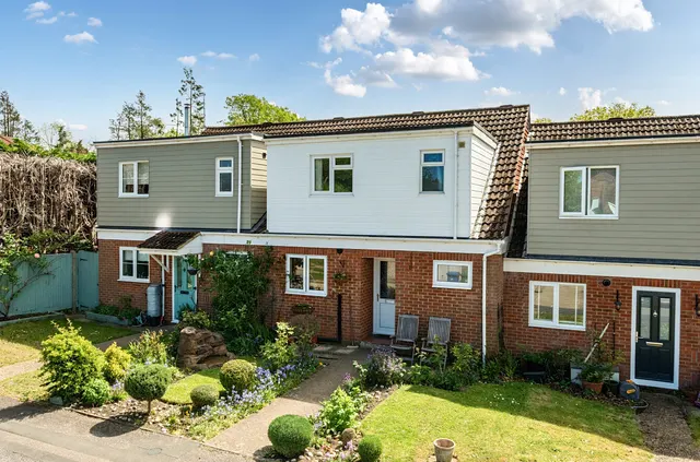 Woodies Close, Binfield, Bracknell, Berkshire, RG42 4EH, photo 1