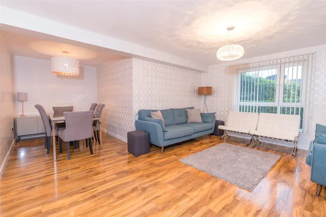 Broughton Road, Edinburgh, EH7, photo 1