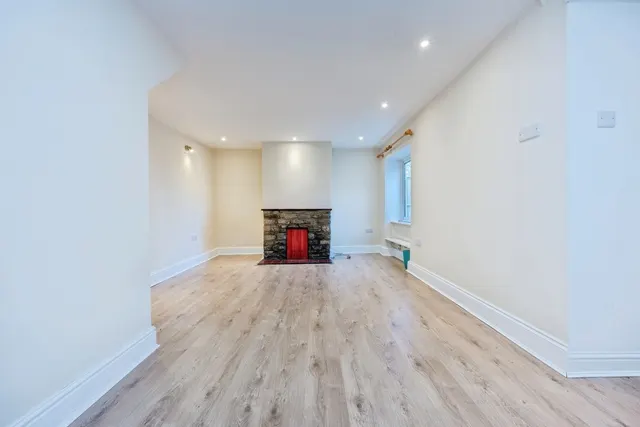 Brook Lane, Harrold, MK43, photo 3