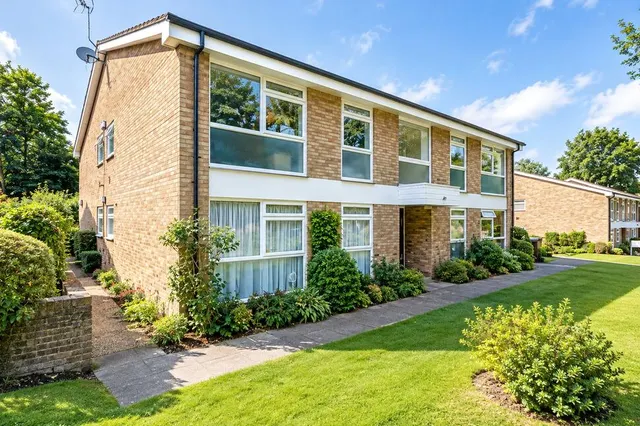 Brambledown Road, Wallington, SM6, photo 2