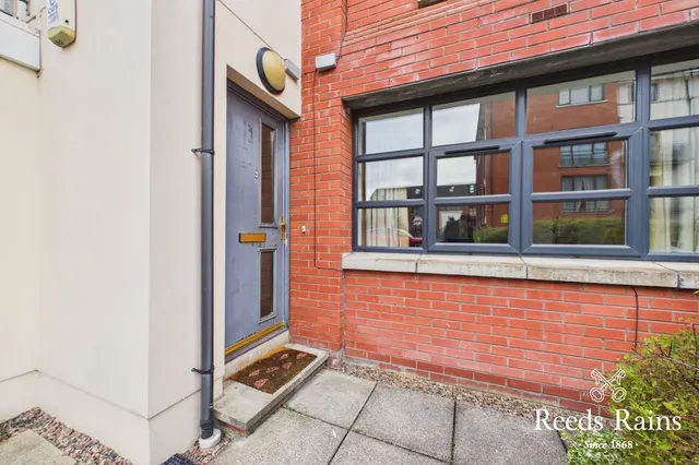 Old Bakers Court, Belfast, BT6, photo 2