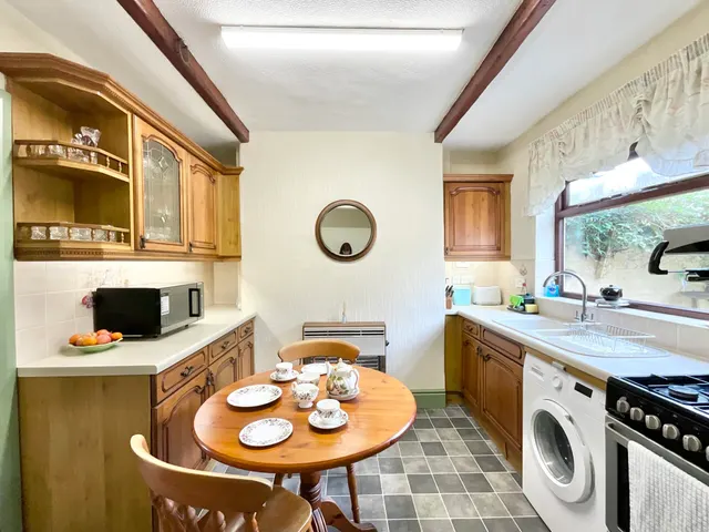 The Island, Tean, ST10, photo 3
