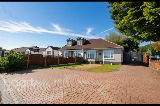 Eastwood Old Road, Leigh-on-Sea, SS9, photo 1