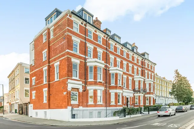 Park House, Richmond Hill, TW10, photo 1