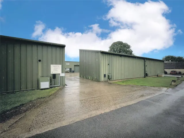 Park Farm, Oaksey, SN16, photo 1