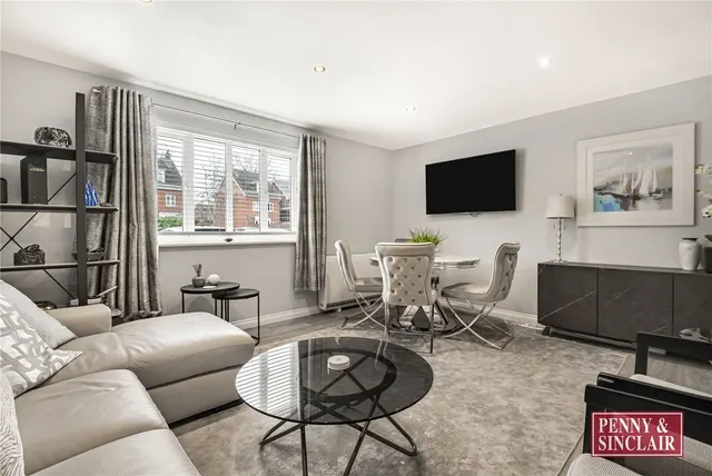 2 bedroom property, All Hallows Road, Caver, RG4