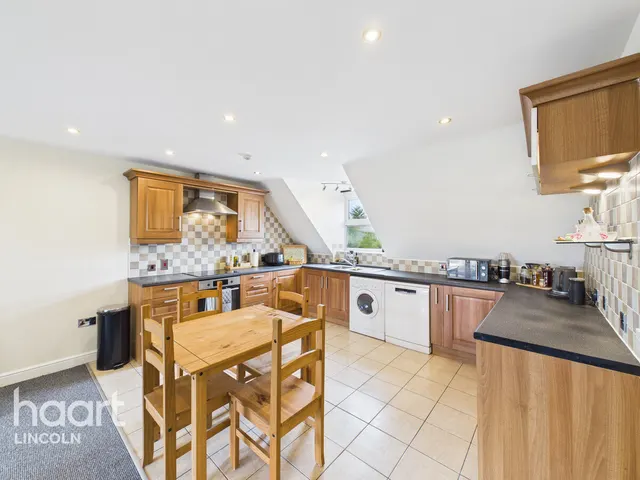 Willow Tree Close, Lincoln, LN5, photo 1