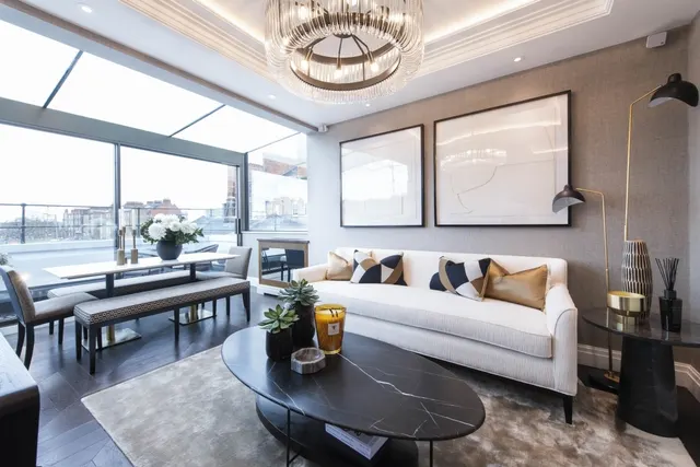 Prince Of Wales Terrace London W8, photo 1