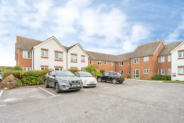 Shrubbs Drive, Bognor Regis, PO22, photo 2
