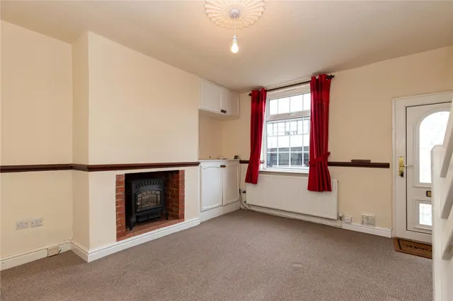 Old Mill Lane, Macclesfield, SK11, photo 2
