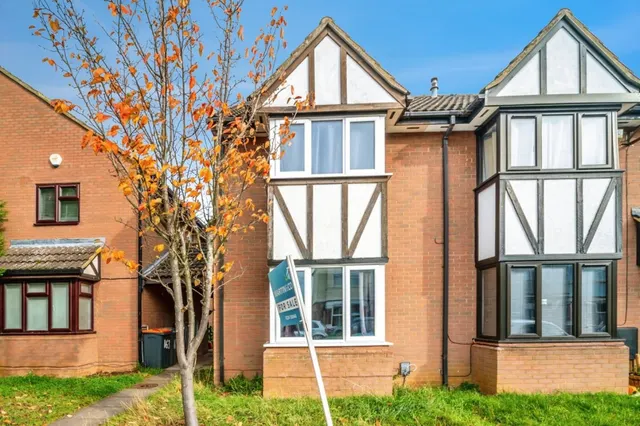 Hurst Grove, Bedford, MK40, photo 1