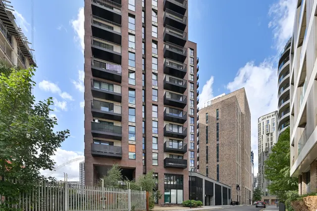 Flat 178, 581 North End Road, Wembley, photo 1