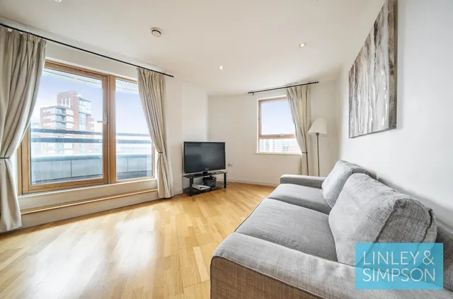 East Street, Leeds, LS9, photo 1