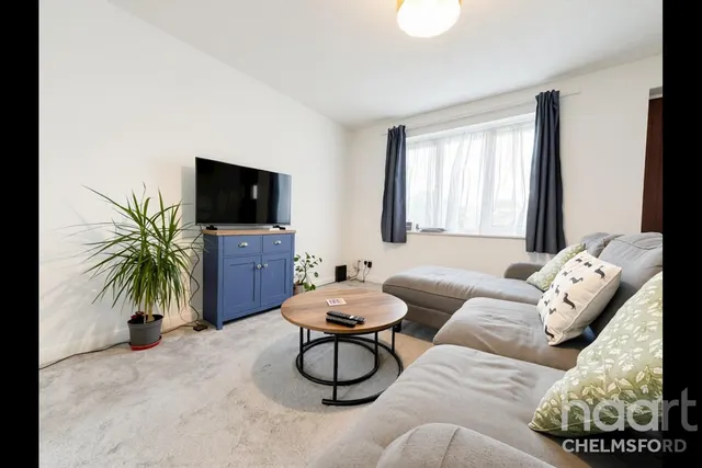 Chester Place, Chelmsford, CM1, photo 2