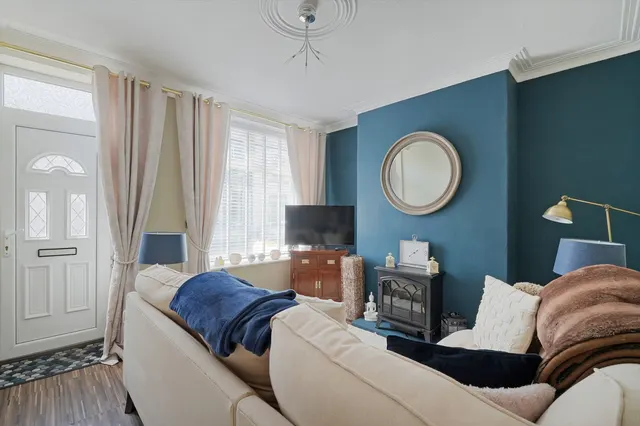Photo 3 — Farndale Road, Hillsborough, S6