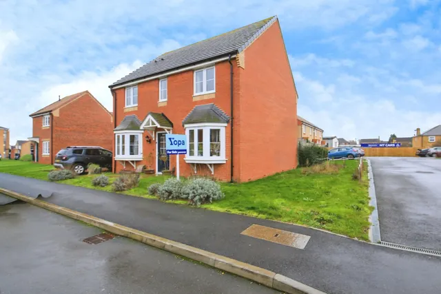 Cornflower Close, Peterborough, PE7, photo 2