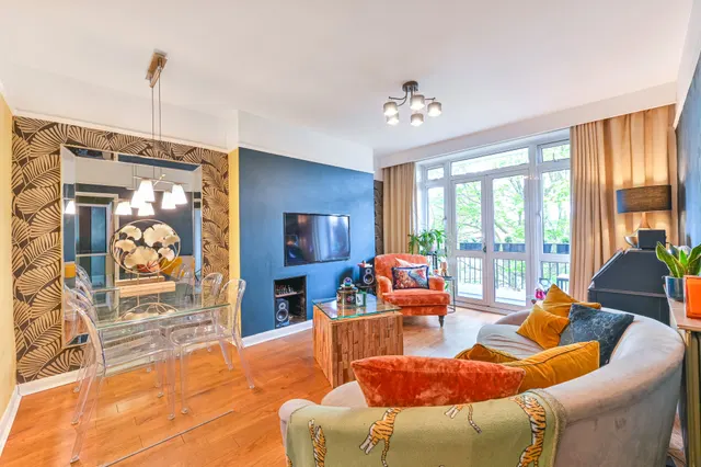 17 Marie Lloyd Court, Brighton Terrace, London, photo 1