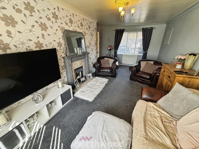 Springfield Avenue, Hatfield, DN7, photo 3