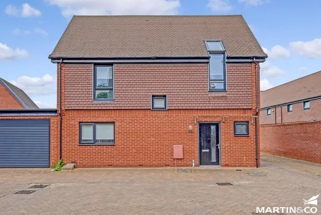 Niblick Green, Beaulieu, Chelmsford, photo 1