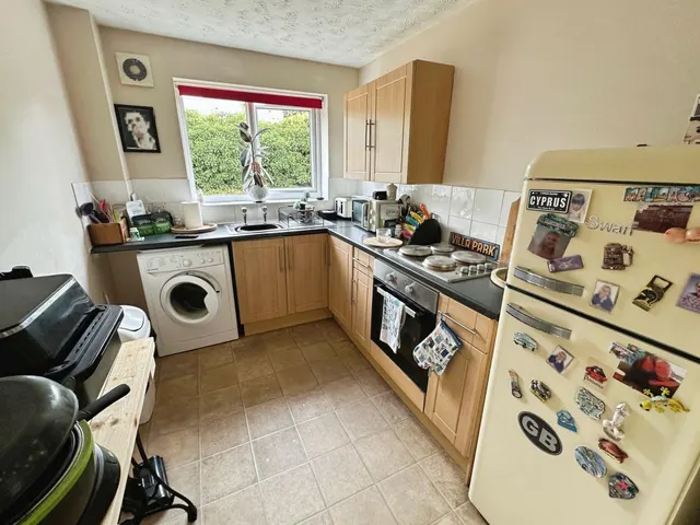 Fontwell Road, Branston, DE14, photo 3