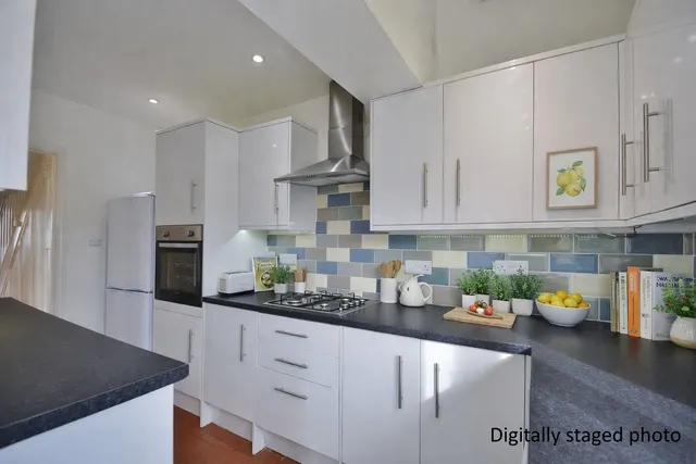 Queens Road, Thame, photo 3