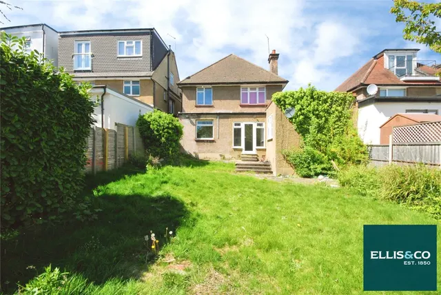 Elm Park Gardens, Hendon, NW4, photo 1