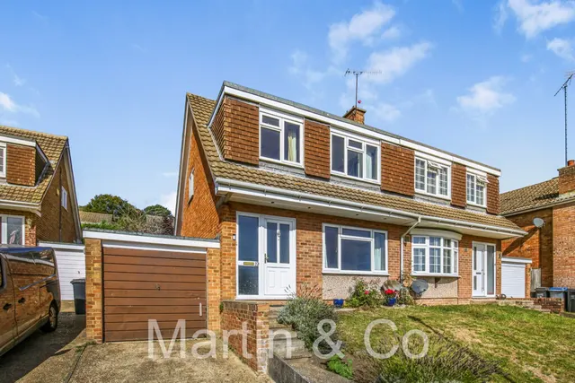 Nightingale Road, Selsdon, CR2, photo 1