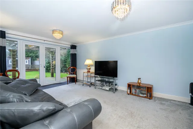 Photo 3 — Ancaster Drive, Sleaford, Lincolnshire, NG34